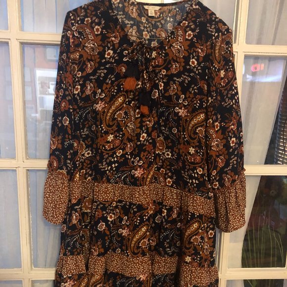 WOMEN'S BOHO TASSEL DRESS - Picture 1 of 7